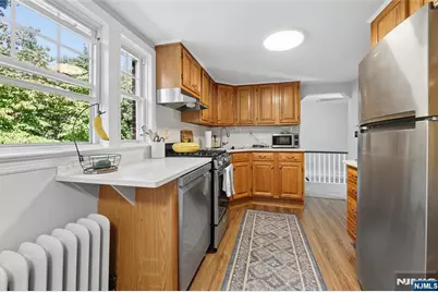 166 Crescent Avenue, Waldwick, NJ 07463 - Photo 25