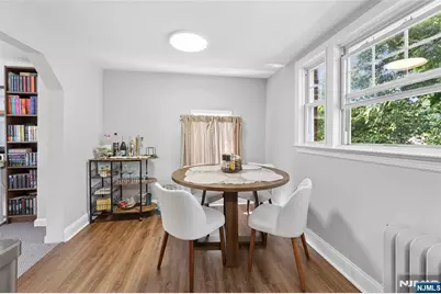 166 Crescent Avenue, Waldwick, NJ 07463 - Photo 27