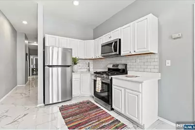 363 Forrest Street, Jersey City, NJ 07304 - Photo 9