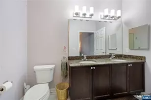 4422 Riverview Ave 422, Englewood, NJ 07631 - Photo 15