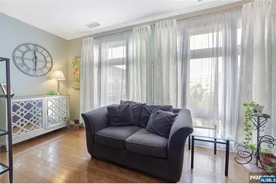 4422 Riverview Avenue 422 #422, Englewood, NJ 07631 - Photo 13