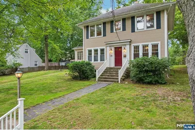 46 Schraalenburgh Road, Haworth, NJ 07641 - Photo 3