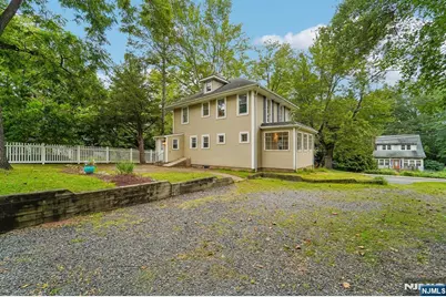 46 Schraalenburgh Road, Haworth, NJ 07641 - Photo 37