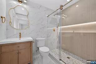 85 Oliver Rd, Paramus, NJ 07652 - Photo 27