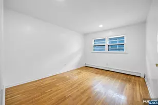 24 Ruby Ave 2nd Fl, Palisades Park, NJ 07650 - Photo 11