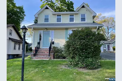 222 Glen Avenue Floor 2 #Floor 2, Midland Park, NJ 07432 - Photo 1