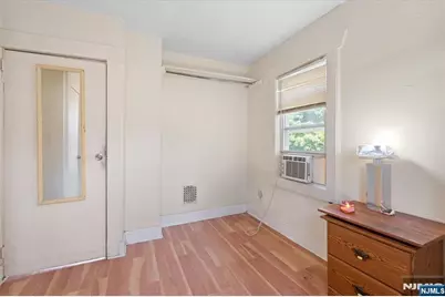 322 Kaplan Avenue, Hackensack, NJ 07601 - Photo 19