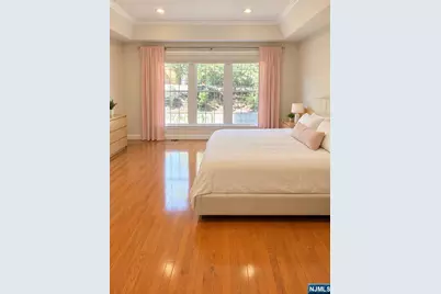 120 White Pine Court U114 #U114, Paramus, NJ 07652 - Photo 7