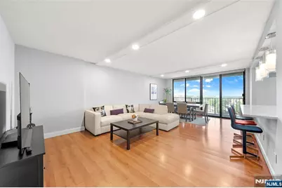 200 Winston Drive 1017 #1017, Cliffside Park, NJ 07010 - Photo 3