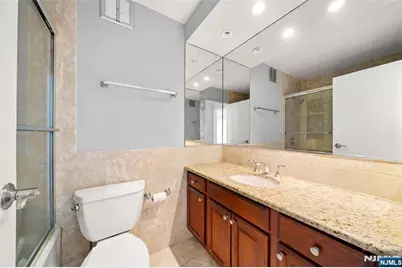 200 Winston Drive 1017 #1017, Cliffside Park, NJ 07010 - Photo 17