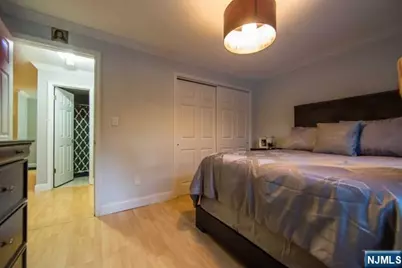 917 Thoreau Court, Mahwah, NJ 07430 - Photo 9
