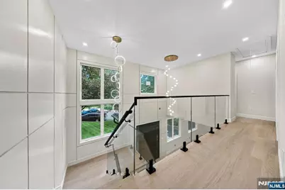 914 Hammond Road, Ridgewood, NJ 07450 - Photo 23