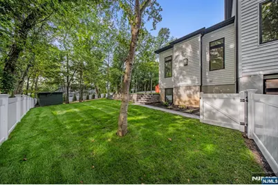 914 Hammond Road, Ridgewood, NJ 07450 - Photo 49