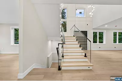 914 Hammond Road, Ridgewood, NJ 07450 - Photo 13