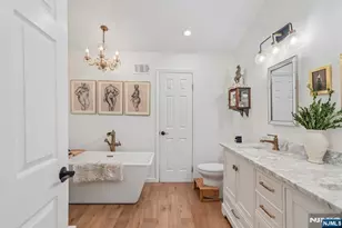438 Santiago Ct, Mahwah, NJ 07430 - Photo 35