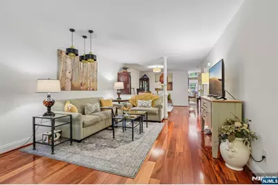 438 Santiago Court, Mahwah, NJ 07430 - Photo 5