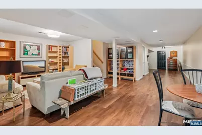 438 Santiago Court, Mahwah, NJ 07430 - Photo 41
