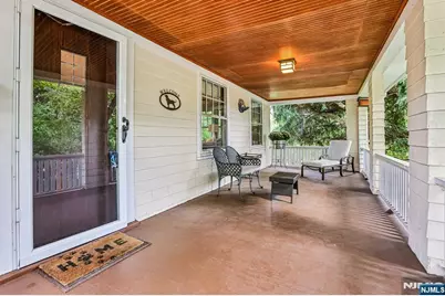 419 Hollywood Avenue, Ho Ho Kus, NJ 07423 - Photo 3