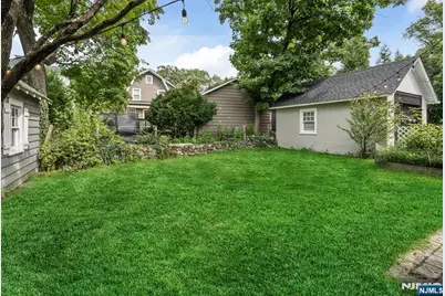 19 Christopher Place, Ridgewood, NJ 07450 - Photo 31