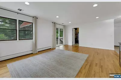 198 Scharer Avenue, Northvale, NJ 07647 - Photo 5