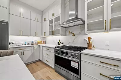 161 Palisade Avenue, Emerson, NJ 07630 - Photo 25