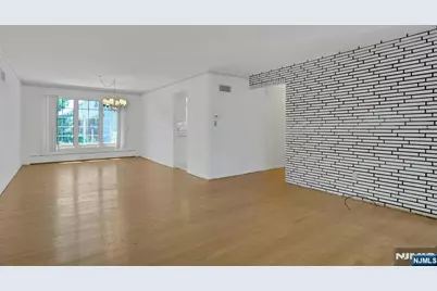316 Sanford Avenue, Lyndhurst Township, NJ 07071 - Photo 3