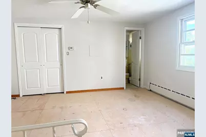 316 Sanford Avenue, Lyndhurst Township, NJ 07071 - Photo 13