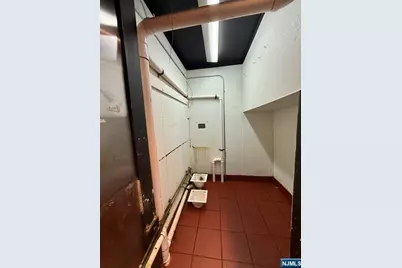 534 Kearny Avenue Store Right #STORE RIGHT, Kearny, NJ 07032 - Photo 13
