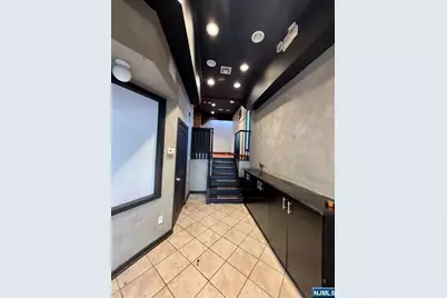 534 Kearny Avenue Store Right #STORE RIGHT, Kearny, NJ 07032 - Photo 9