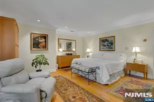 2 Eliot Ct, Teaneck Township, NJ 07666 - Photo 15