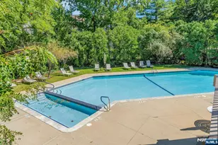 2 Eliot Ct, Teaneck Township, NJ 07666 - Photo 27