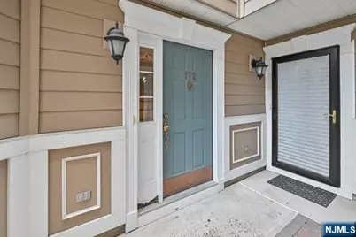 172 Price Court 172 #172, West New York, NJ 07093 - Photo 21