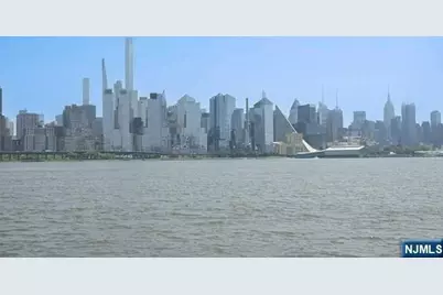 172 Price Court 172 #172, West New York, NJ 07093 - Photo 29