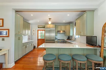 85 Evergreen Avenue, Bloomfield, NJ 07003 - Photo 15