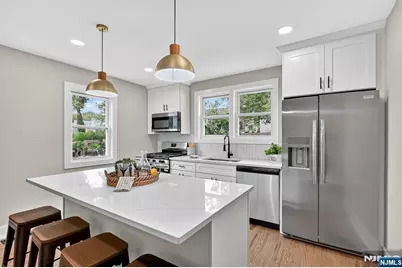 79 Harrison Avenue A #A, Waldwick, NJ 07463 - Photo 7