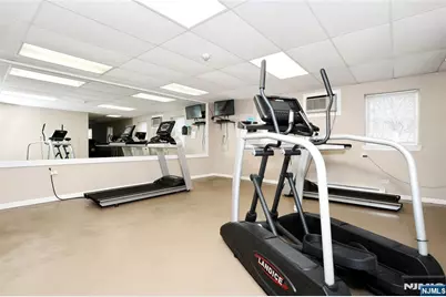 550 Fairview Avenue 302 #302, Westwood, NJ 07675 - Photo 37