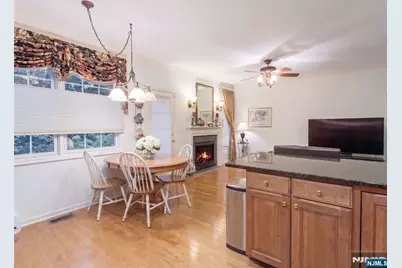 9 Goffle Brook Court 205 #205, Hawthorne, NJ 07506 - Photo 5