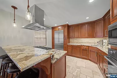 101 Oak Street E7 #E7, Oakland, NJ 07436 - Photo 5