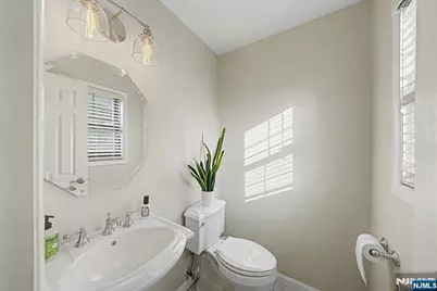 101 Oak Street E7 #E7, Oakland, NJ 07436 - Photo 19
