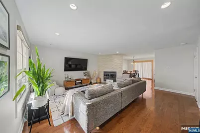 101 Oak Street E7 #E7, Oakland, NJ 07436 - Photo 15