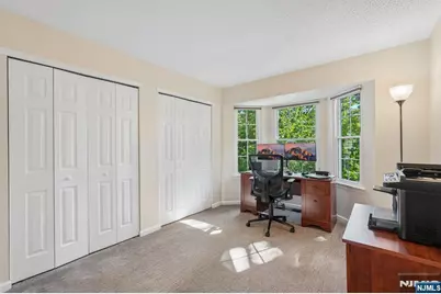 945 Juniper Way, Mahwah, NJ 07430 - Photo 19
