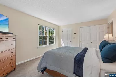 945 Juniper Way, Mahwah, NJ 07430 - Photo 25