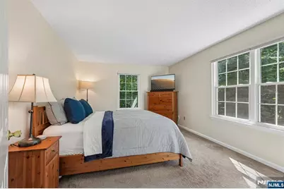 945 Juniper Way, Mahwah, NJ 07430 - Photo 31