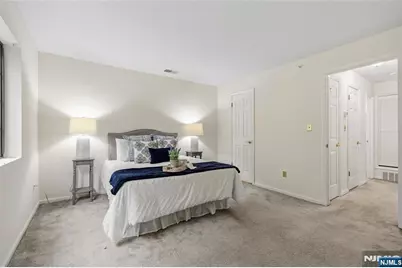 2902 Mark Twain Way, Mahwah, NJ 07430 - Photo 19