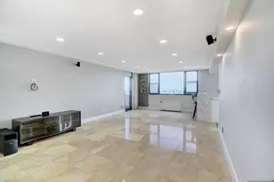 250 Gorge Road 29L, Cliffside Park, NJ 07010 - Photo 3