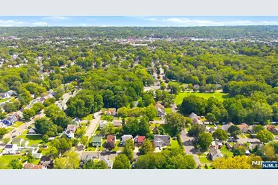 1481 Endicott Terrace, Teaneck Township, NJ 07666 - Photo 29