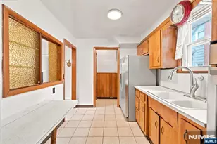1481 Endicott Terrace, Teaneck Township, NJ 07666 - Photo 11