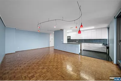 200 Winston Drive 718 #718, Cliffside Park, NJ 07010 - Photo 11