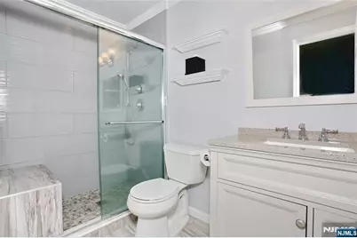 2406 Hemingway 2406 #2406, Mahwah, NJ 07430 - Photo 25