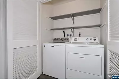 2406 Hemingway 2406 #2406, Mahwah, NJ 07430 - Photo 29